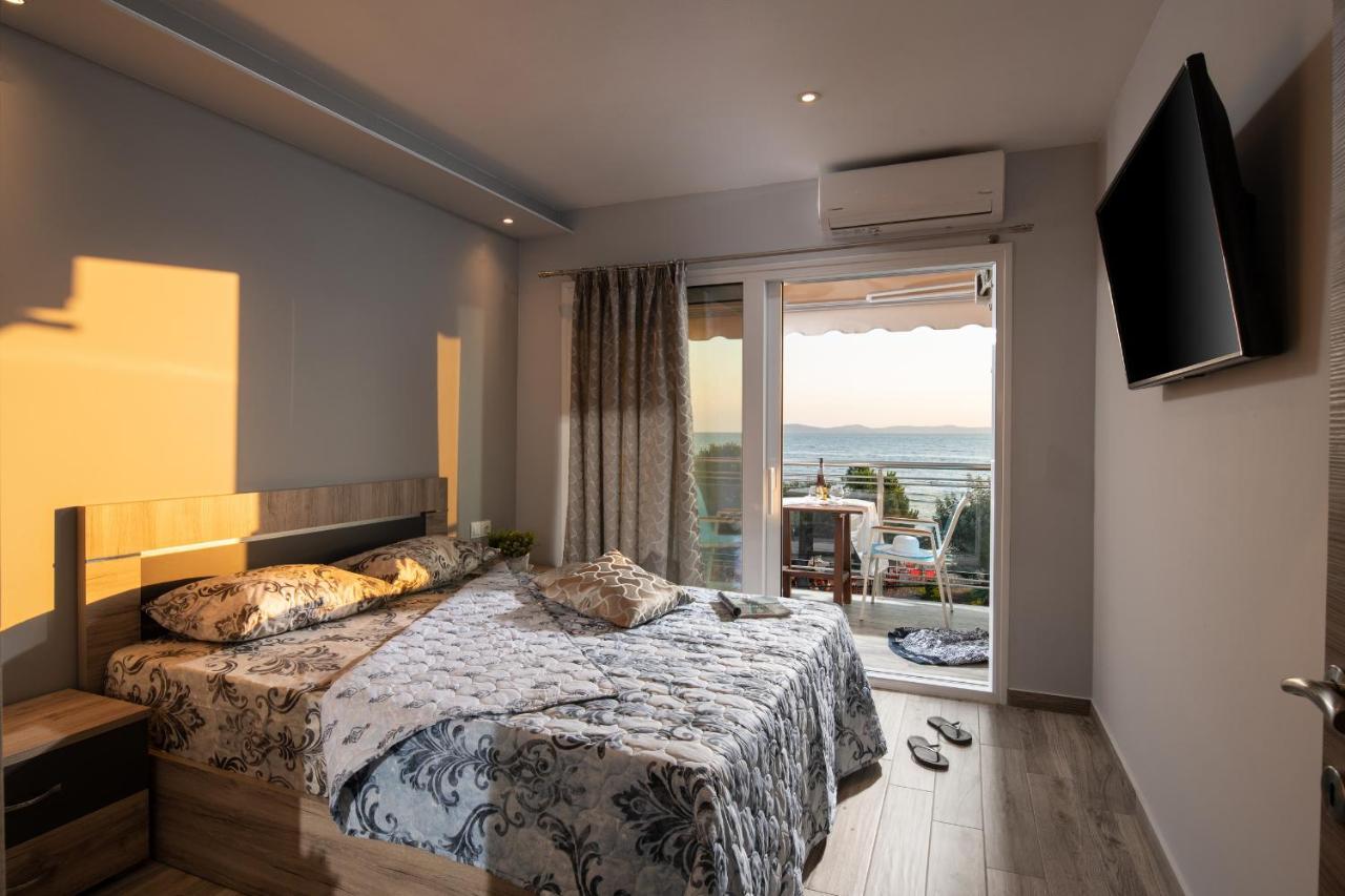 Sunset Studios - Suites With Seaview & Back Side Apartements Toroni Exterior photo
